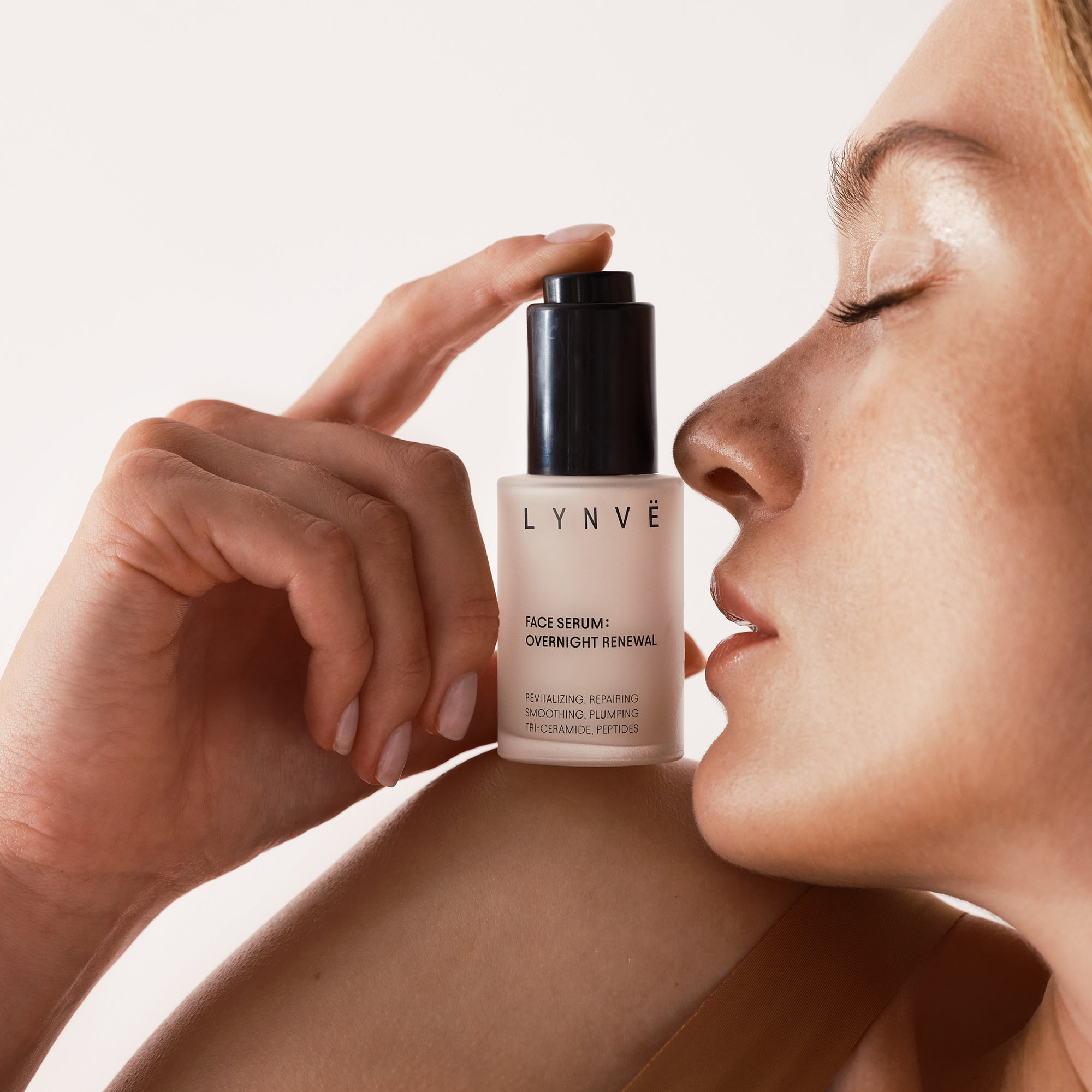 LYNVË OVERNIGHT RENEWAL Regenerierendes Serum 30 ml #5