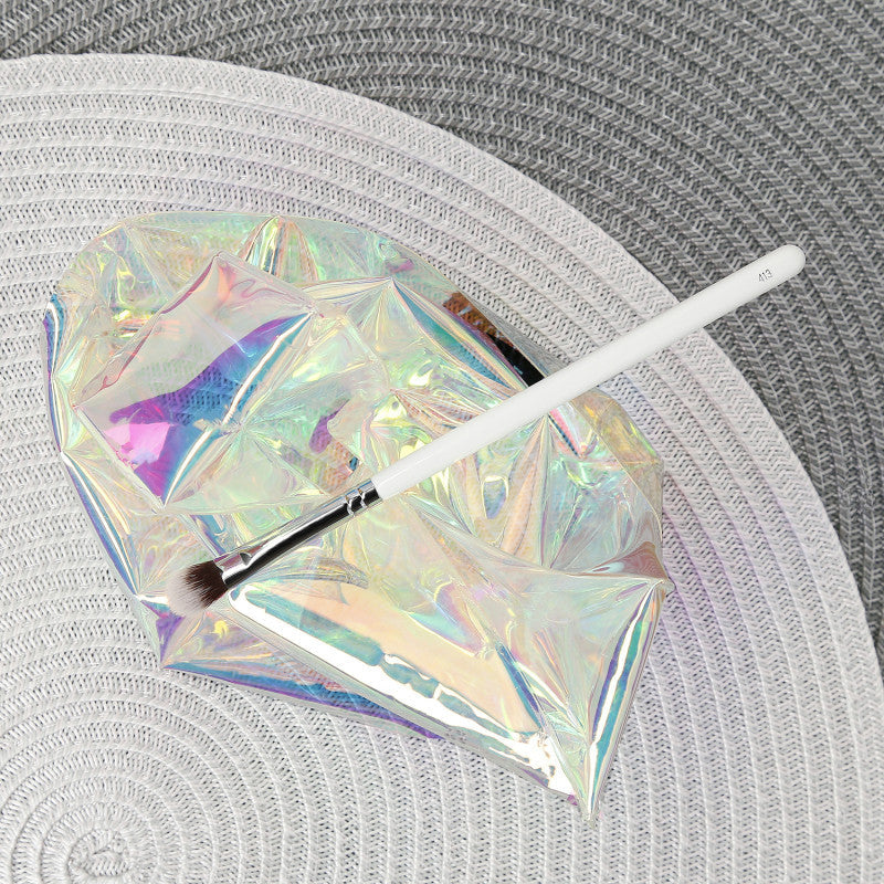 ilū 413 Medium Lidschattenpinsel #5